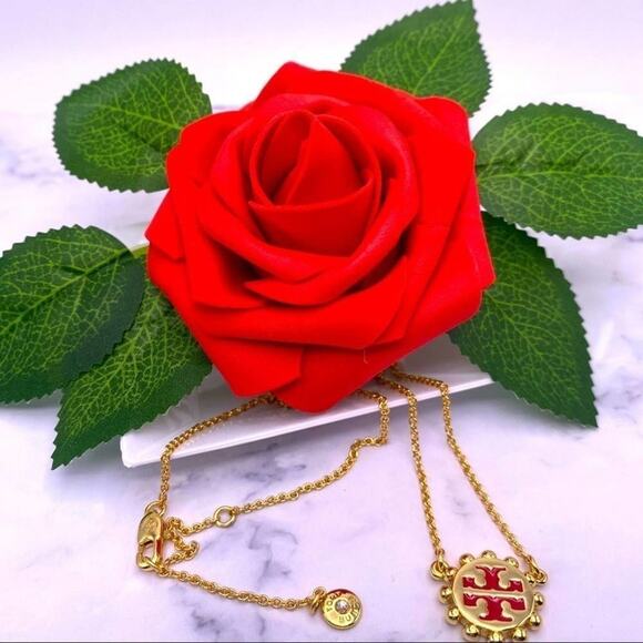 New Tory Burch Red Logo, Gold Adjustable Necklace - Picture 4 of 9